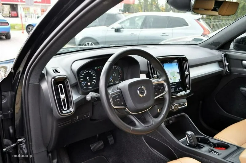Volvo XC 40 11