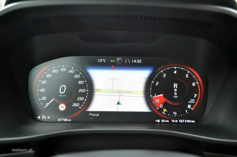 Volvo XC 40 23