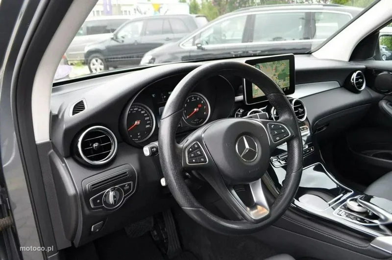 Mercedes-Benz GLC X253 350 14