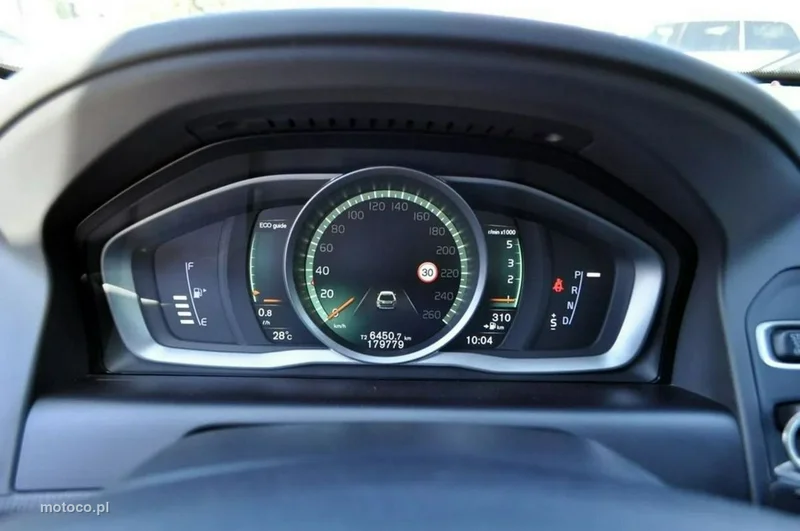 Volvo XC 60 17