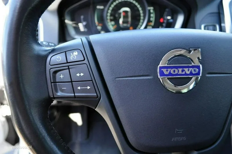 Volvo XC 60 20