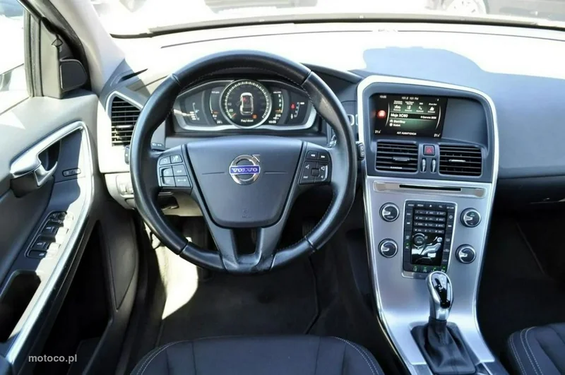 Volvo XC 60 25