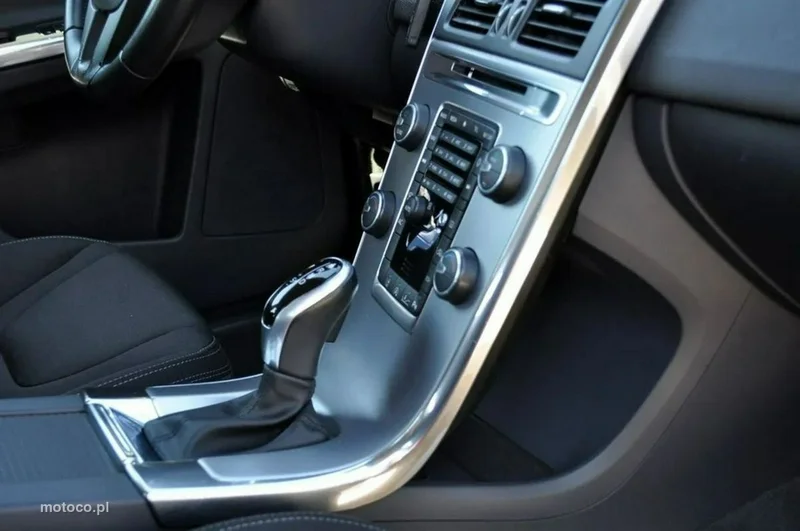 Volvo XC 60 30