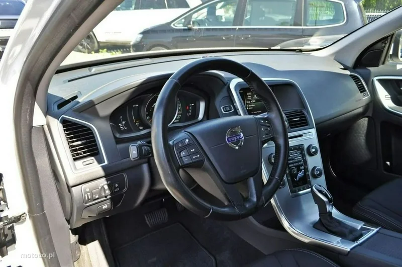 Volvo XC 60 9