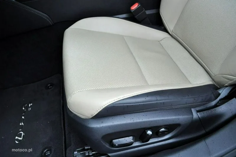 Lexus ES300 19