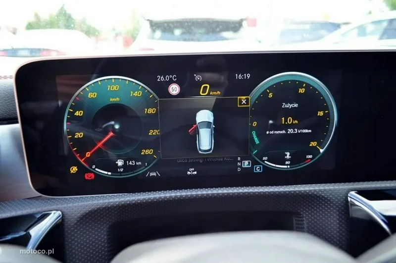 Mercedes-Benz CLA C118 200 20