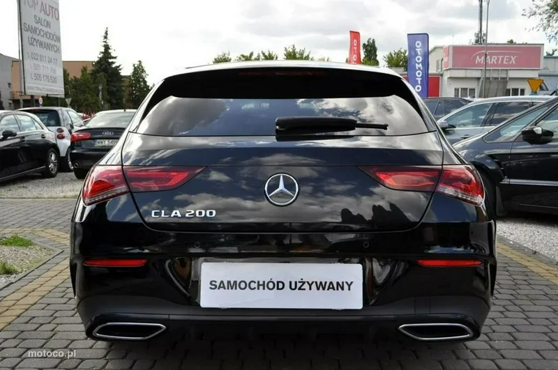 Mercedes-Benz CLA C118 200 9