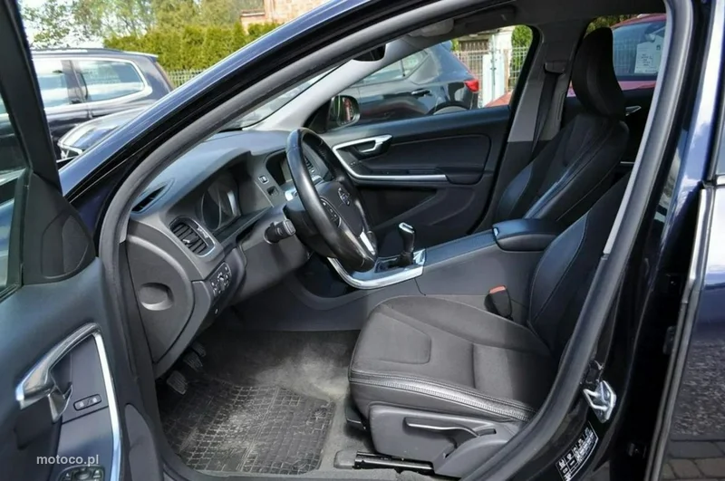 Volvo S60 16
