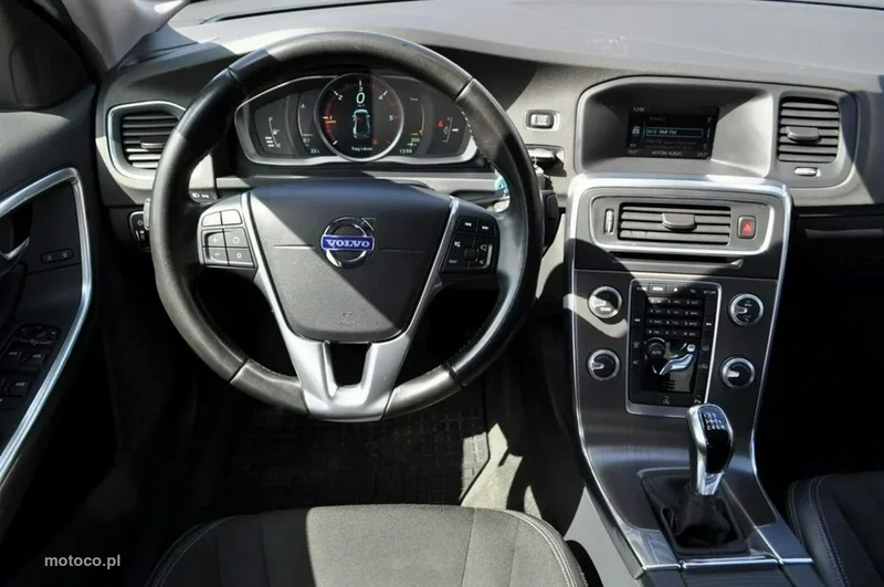 Volvo S60 29