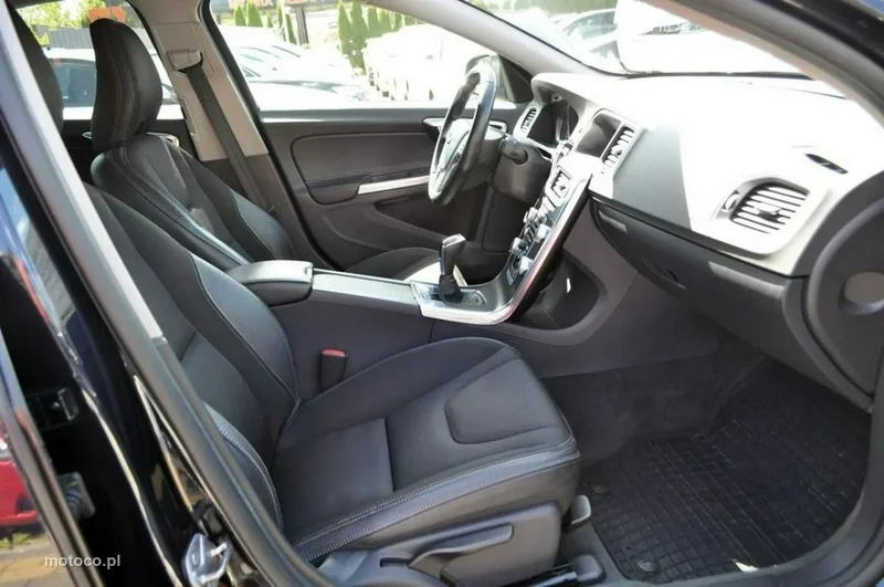 Volvo S60 32