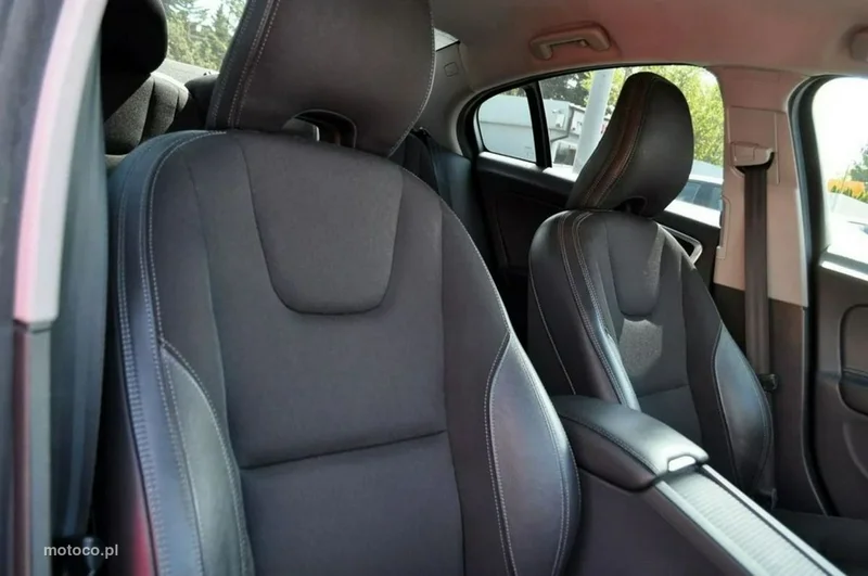 Volvo S60 34