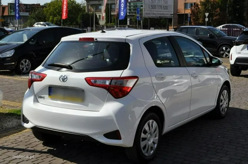 Toyota Yaris XP130 10