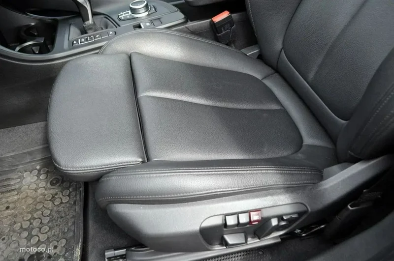 BMW X1 F48 19