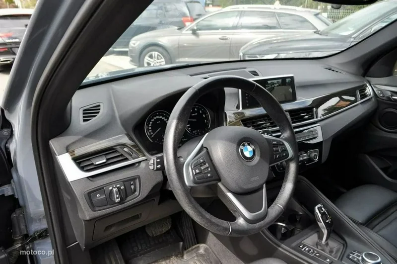 BMW X1 F48 20