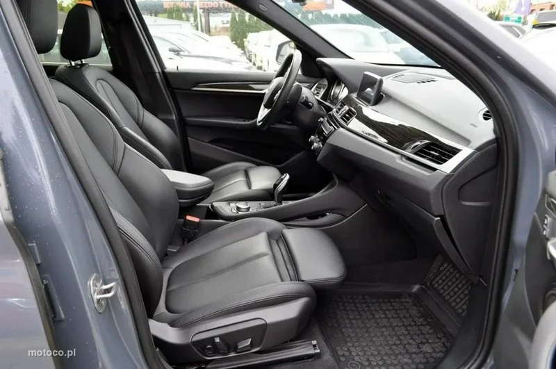 BMW X1 F48 34