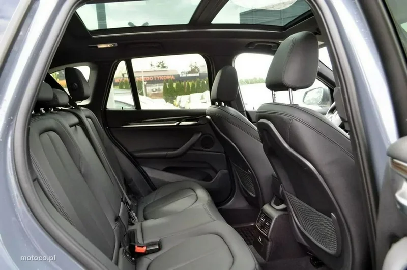 BMW X1 F48 35