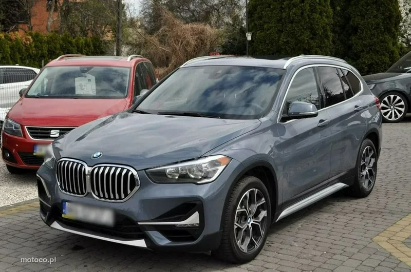 BMW X1 F48 6