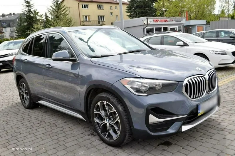 BMW X1 F48 9