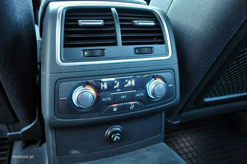 Audi A6 C7 26