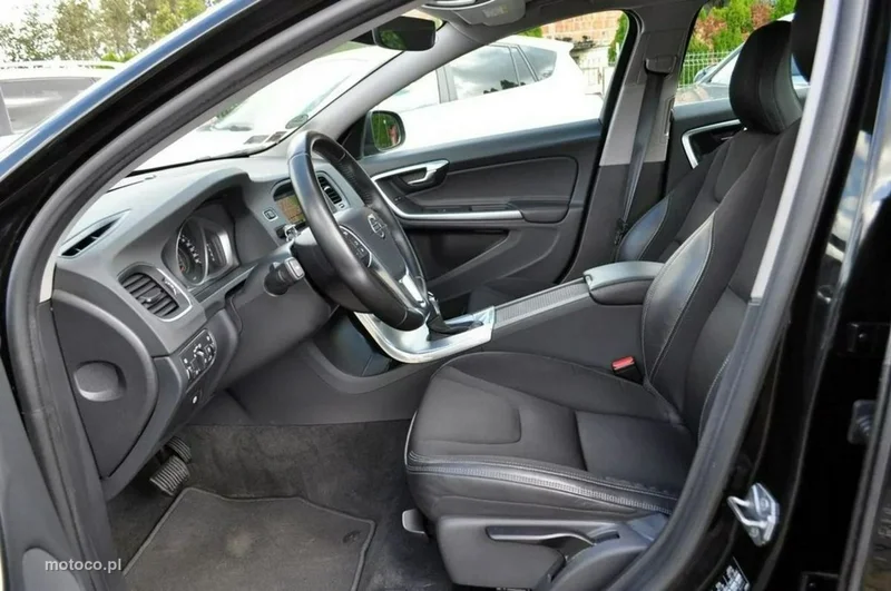 Volvo S60 16