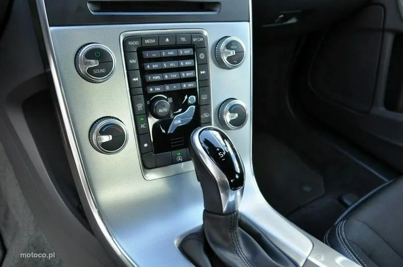 Volvo S60 21