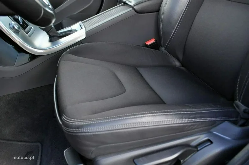Volvo S60 25