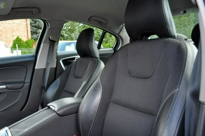 Volvo S60 26