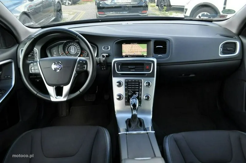Volvo S60 27