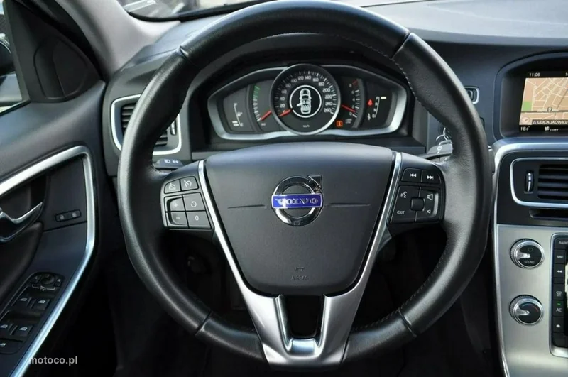 Volvo S60 29