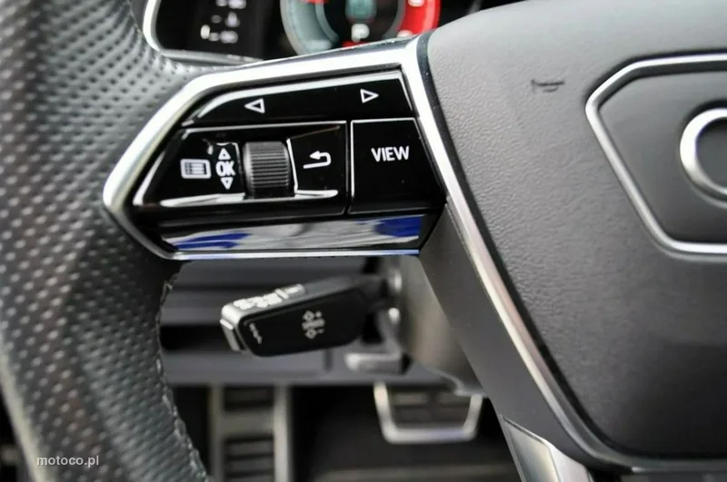 Audi A6 C8 26