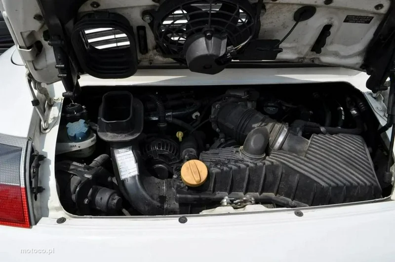 Porsche 911 996 16