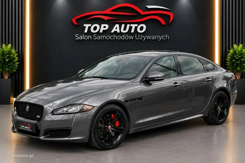 Jaguar XJR