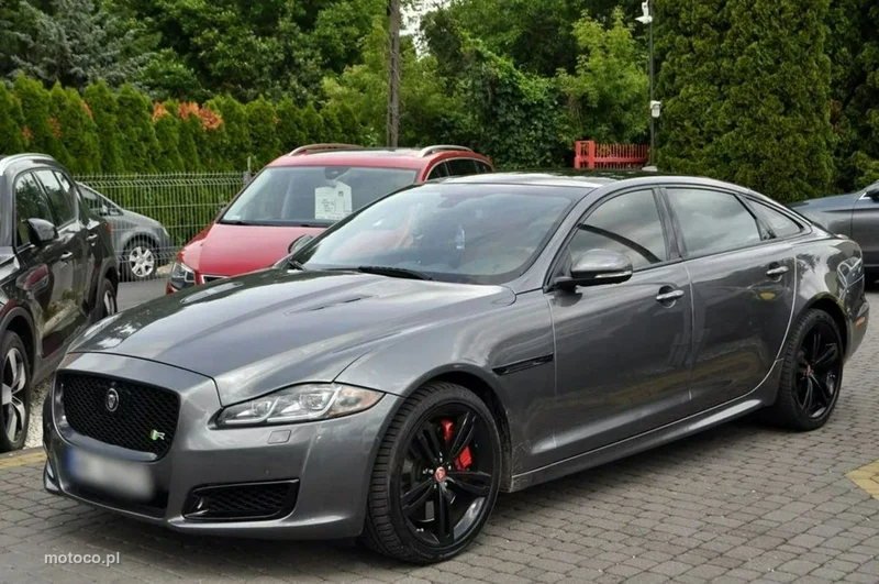 Jaguar XJR 3