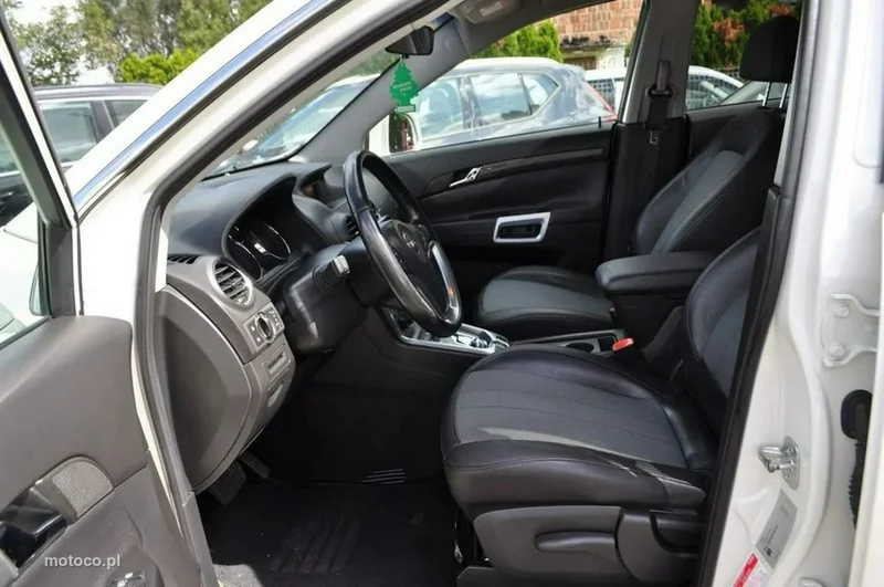 Opel Antara 12