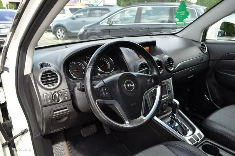 Opel Antara 14