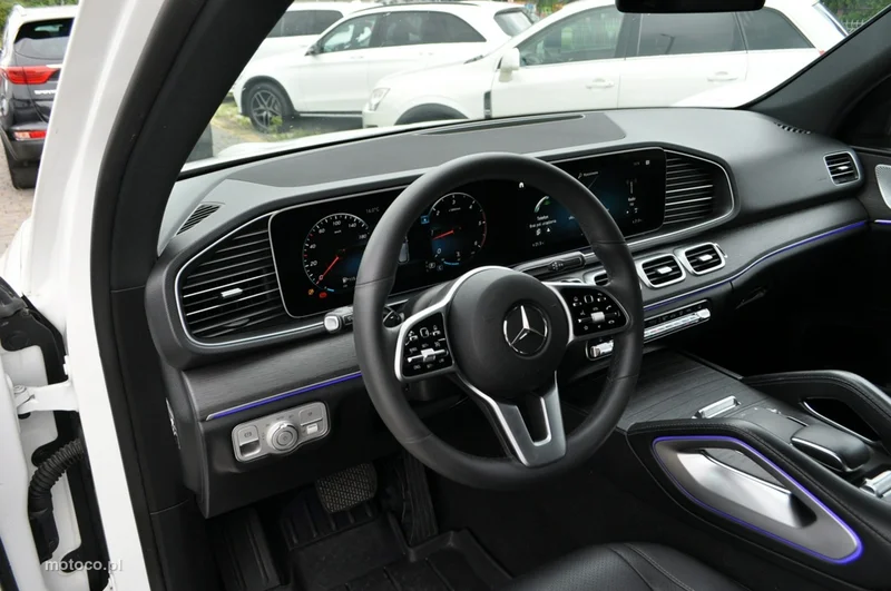 Mercedes-Benz GLE W167 400 13