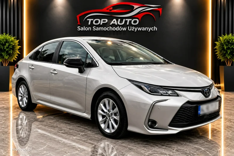 Toyota Corolla E210 6