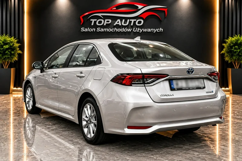 Toyota Corolla E210 9