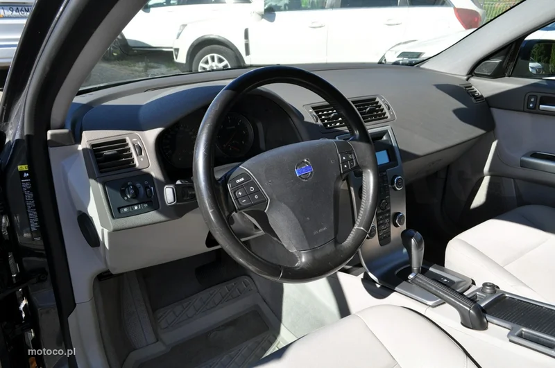 Volvo S40 12