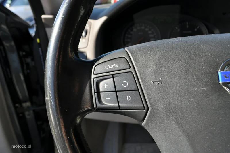 Volvo S40 22