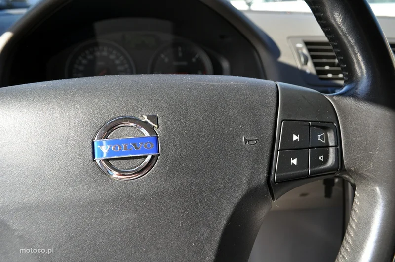 Volvo S40 23