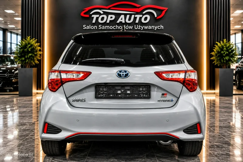 Toyota Yaris XP130 12