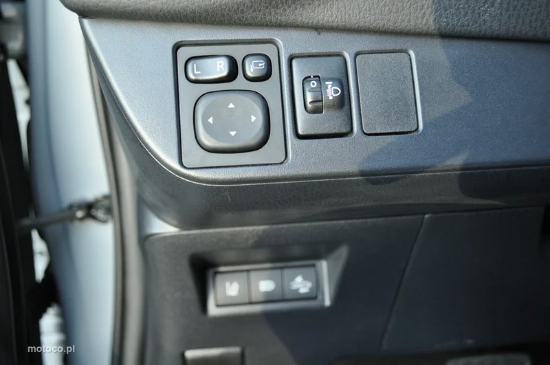 Toyota Yaris XP130 45