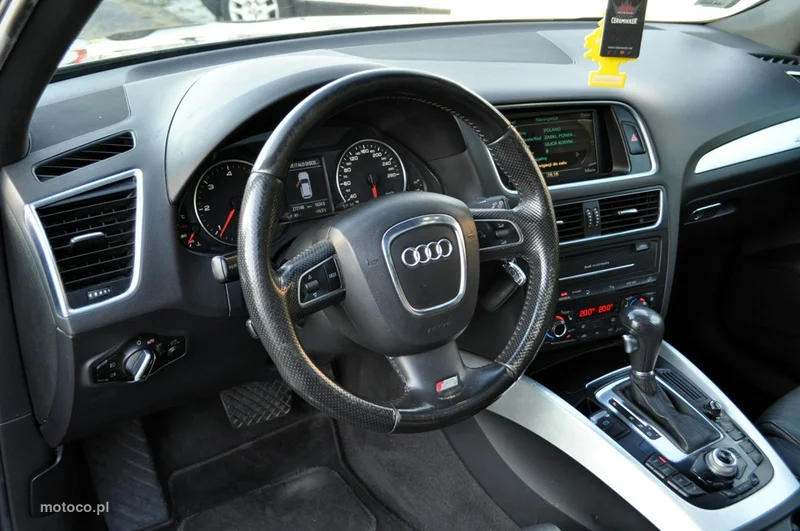 Audi Q5 8R 20