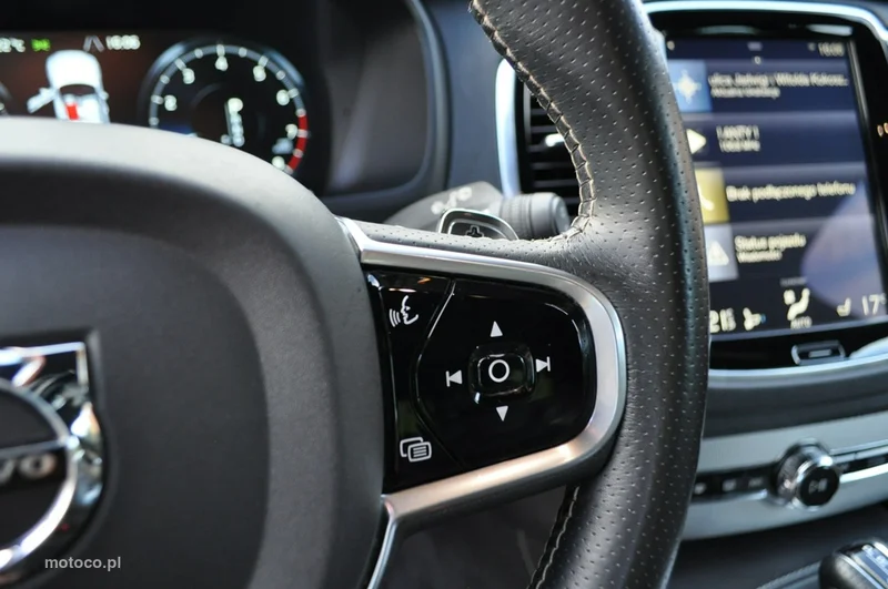 Volvo XC 90 21