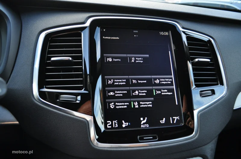 Volvo XC 90 34