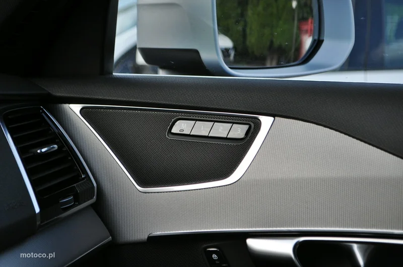 Volvo XC 90 37