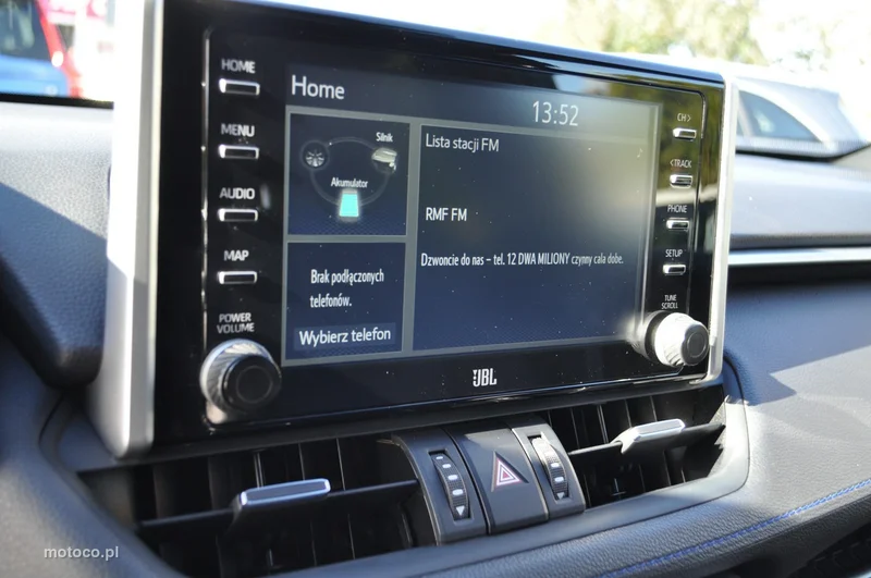 Toyota RAV 4 XA50 32