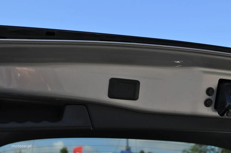 Toyota RAV 4 XA50 55