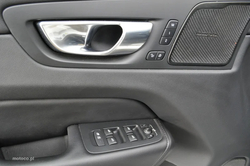 Volvo XC 60 13